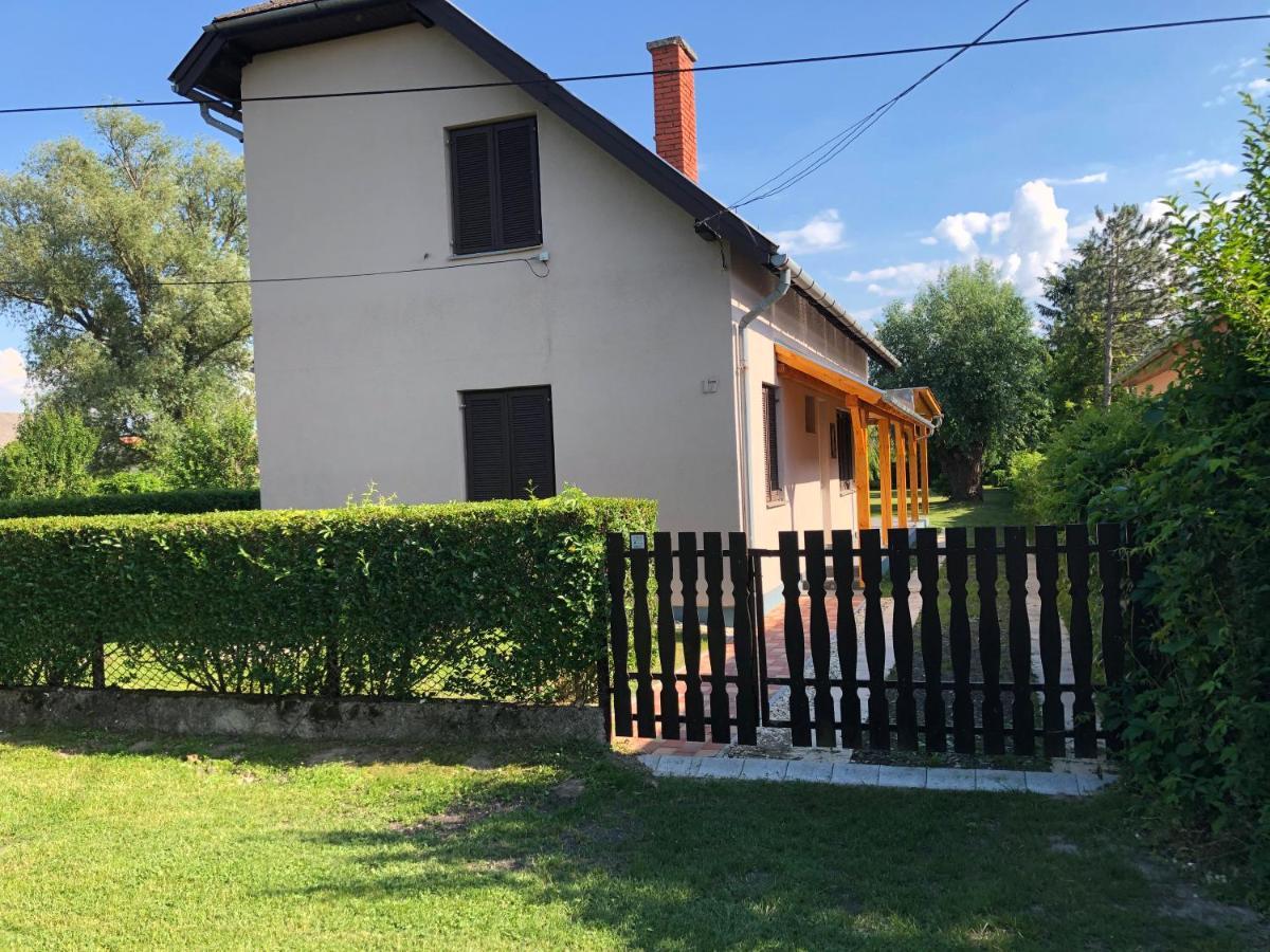 Maria Villa Balatonmáriafürdő 外观 照片